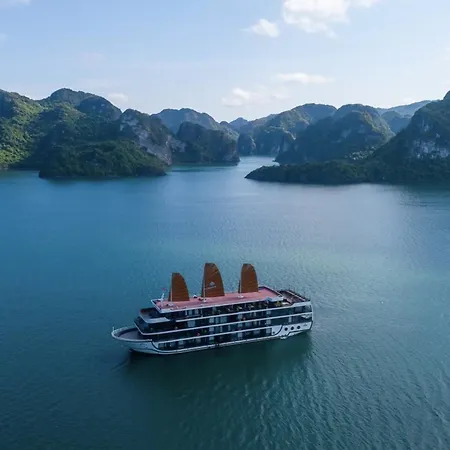 Halong & Lan Ha Cruises
