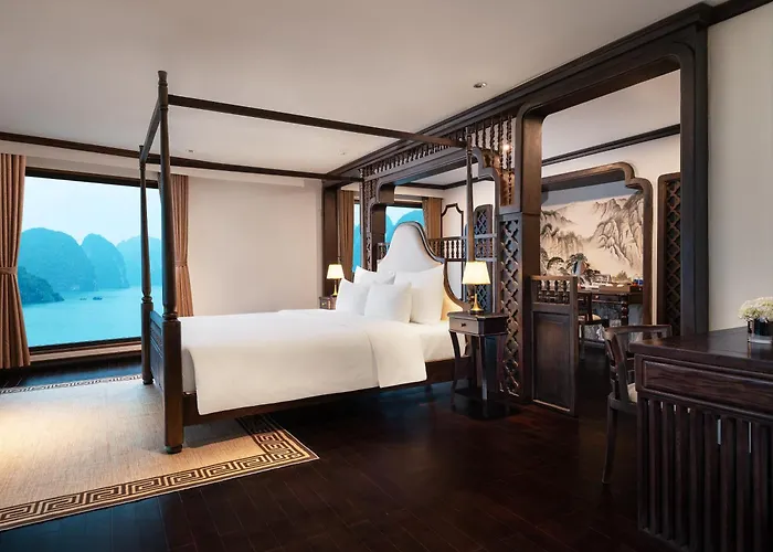& Lan Ha Cruises Ha Long