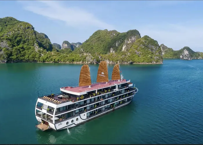 & Lan Ha Cruises * Ha Long